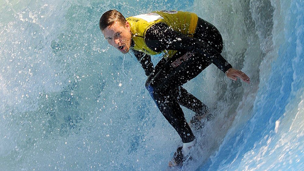 Artificial wave added to World Surf Tour