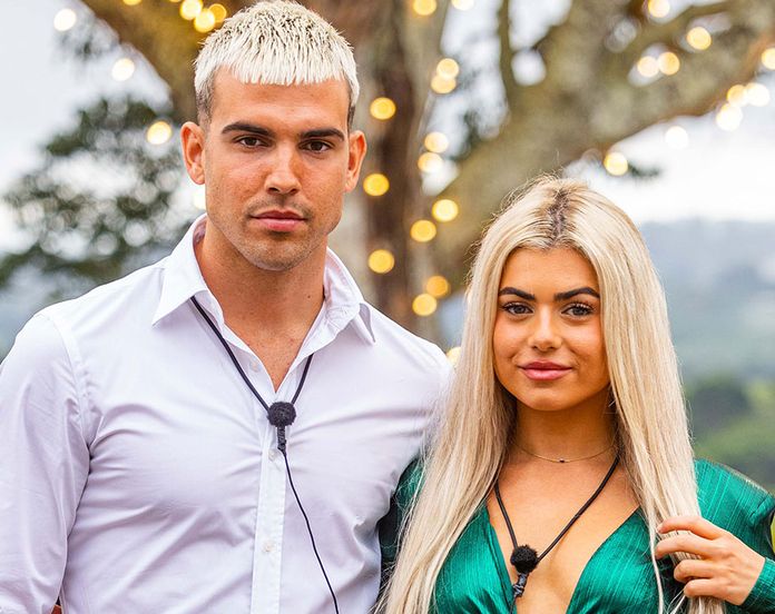 Love Island's Jess 'playing' Will as relationship expert agrees