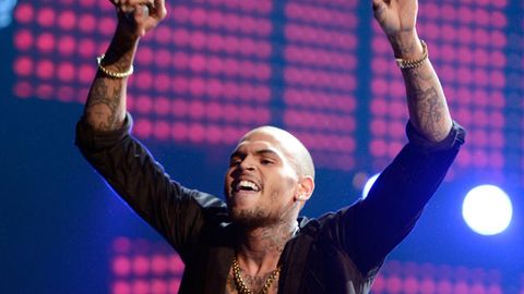 Chris Brown cancels tour after women's groups protest over Rihanna attack