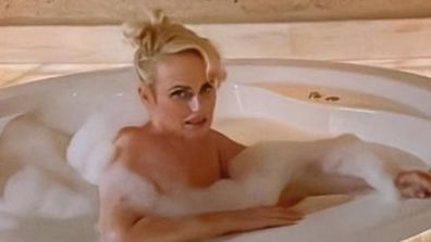 Rebel Wilson soaks in hot tub inside Turkish cave hotel.