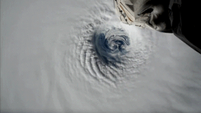 Cyclone Freddy dans l'océan Indien, capturé par la Station spatiale internationale.