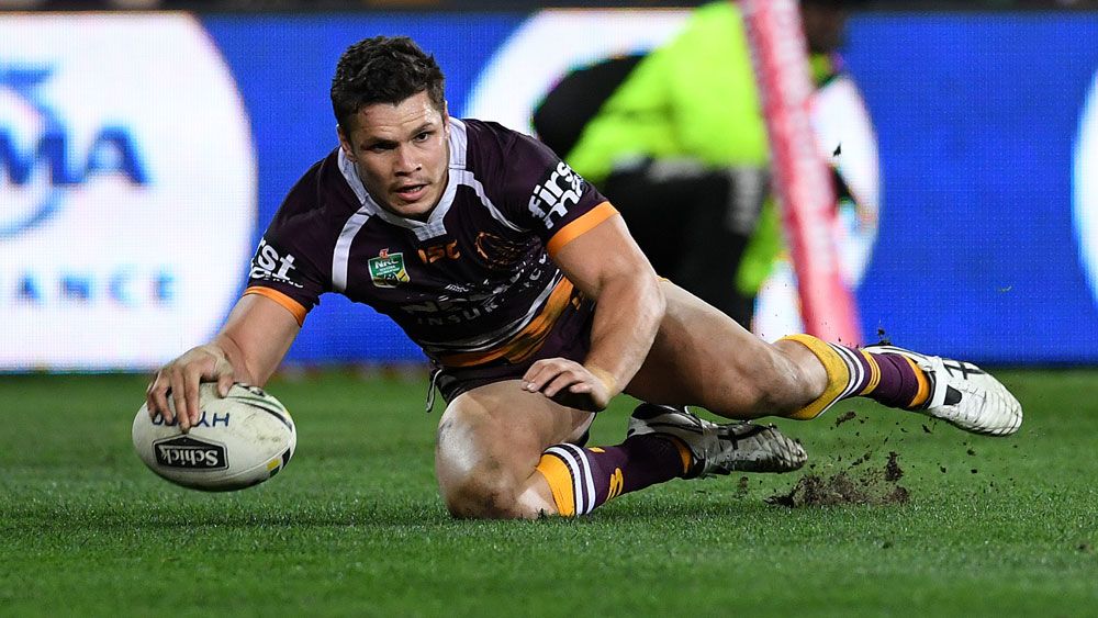 Brisbane Broncos sign James 'Jimmy the Jet' Roberts for four more years