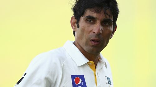 Misbah ties world record for fastest ton as Pakistan pummels Australia
