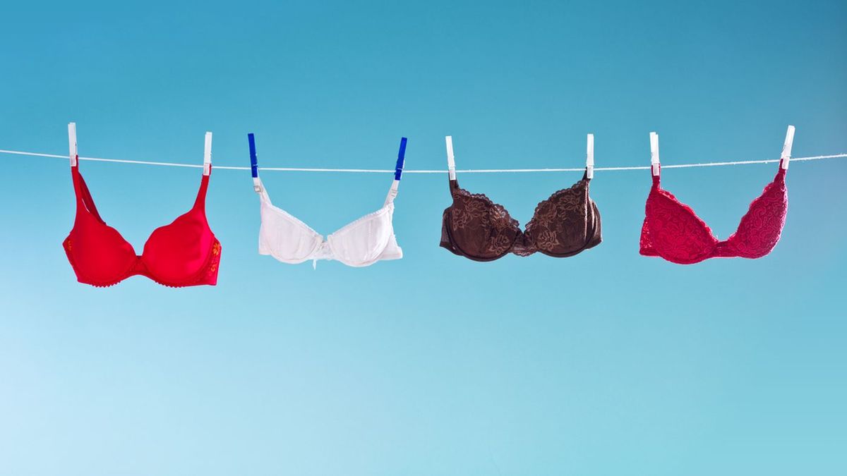 Bra company reveals woman have been putting their bras on wrong - 9Style