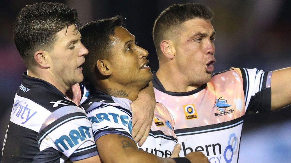 Ben Barba (centre) and the Sharks are high on confidence. (AAP)