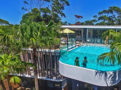 Bannisters Pavilion Mollymook rooftop pool