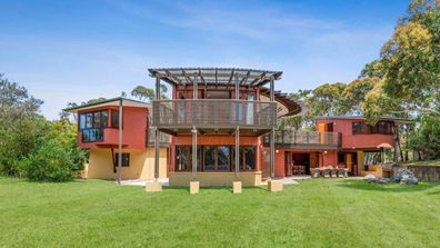 Flea Congo NSW beach house Domain