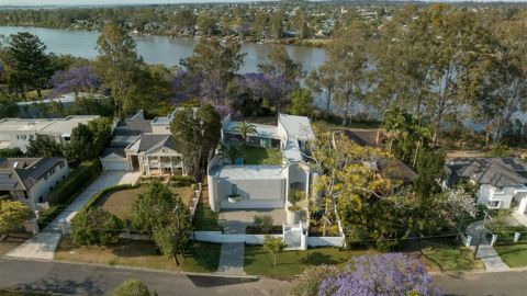 Luxury Queensland real estate: Family home or sculpture you can live in? 