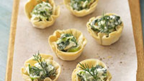 Fetta and spinach filo cases