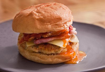 Recipe: <a href="Best ever bacon recipes" target="_top">Bacon and baked bean brekkie burger</a>