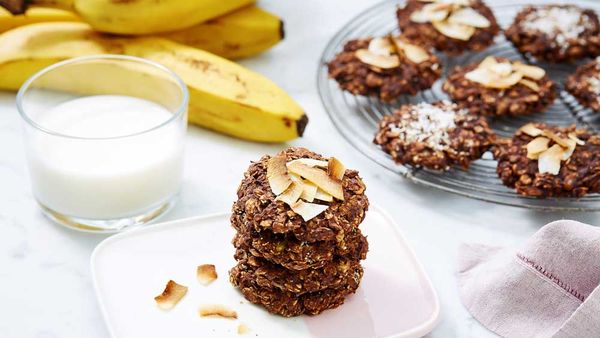 Chocolate cookie stack