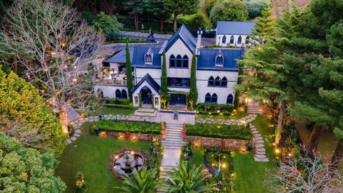 Mansions property real estate Melbourne Sydney Royals platinum jubilee