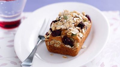 Recipe:&nbsp;<a href="http://kitchen.nine.com.au/2016/05/17/10/44/banana-loaves-with-muesli-topping" target="_top" draggable="false">Banana loaves with muesli topping</a>