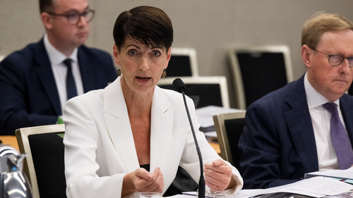 Il ministro per le comunità e le famiglie del NSW, Kate Washington, ha affermato che la situazione scoperta dalla stazione radio era 