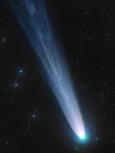 Comet C/2021 A1 (Leonard) 