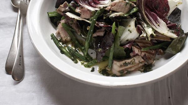 Warm radicchio and tuna salad