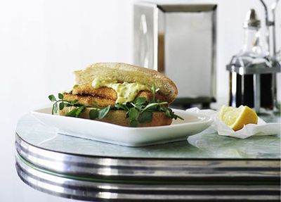 <a href="http://kitchen.nine.com.au/2016/05/17/14/41/whiting-and-watercress-burgers" target="_top">Whiting and watercress burgers</a>