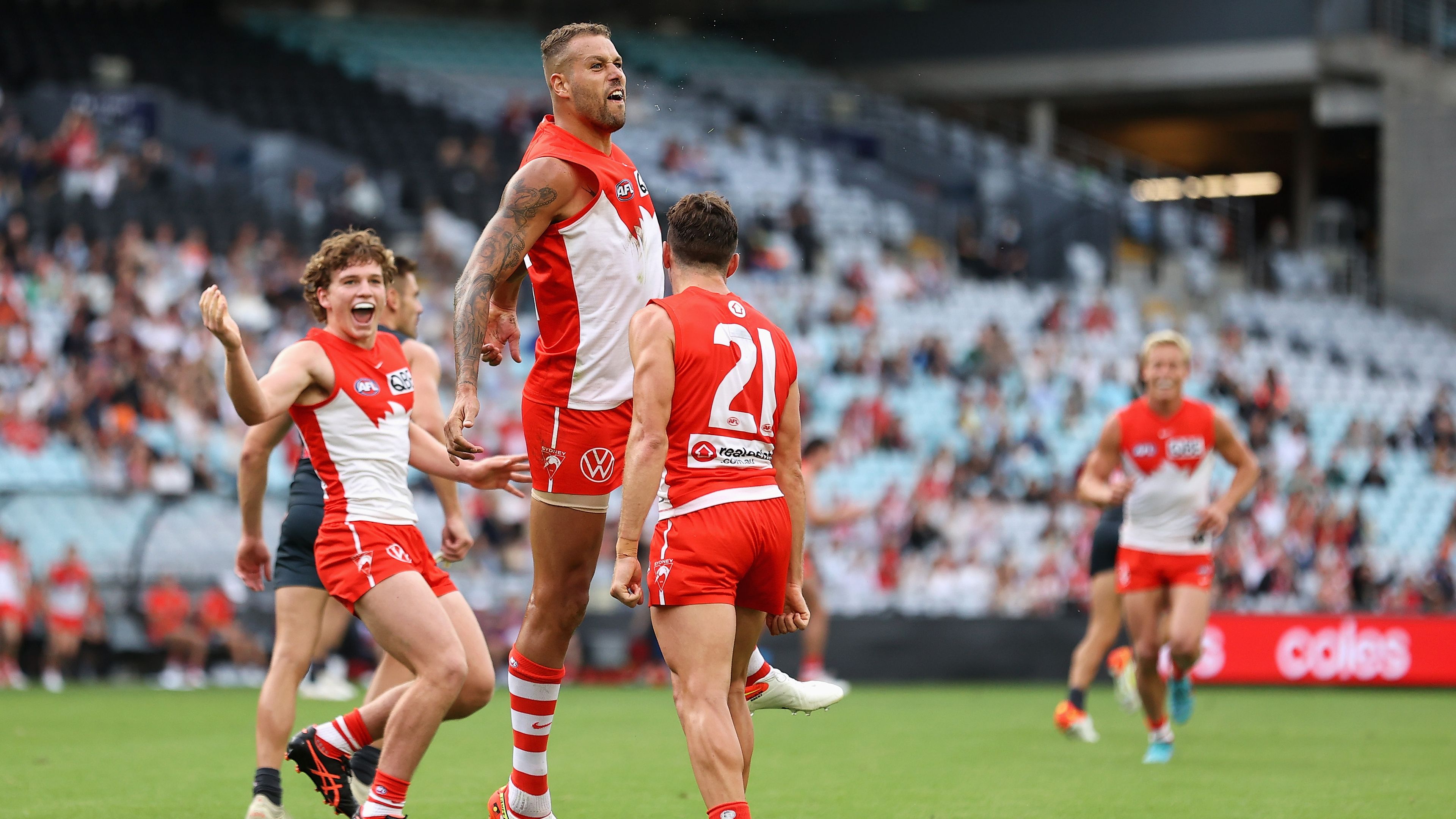 Lance Franklin's pursuit of 1000-goal club stalled by Giants arch-enemy