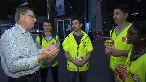 Premier Denis Napthine meeting with members of the Salvation Army Youth Street Team. (9NEWS)