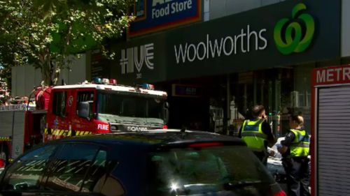 Toxic smell keeps Woolworths supermarket shut in Melbourne’s south-east