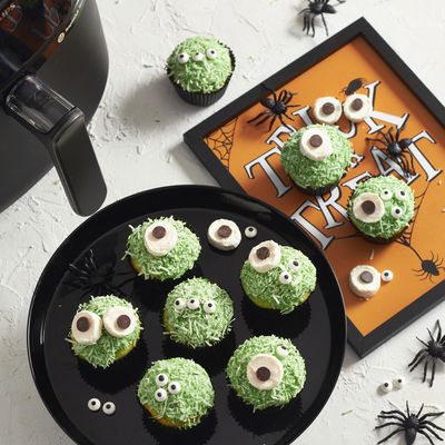 Elle Vernon's Zombie monster cupcakes