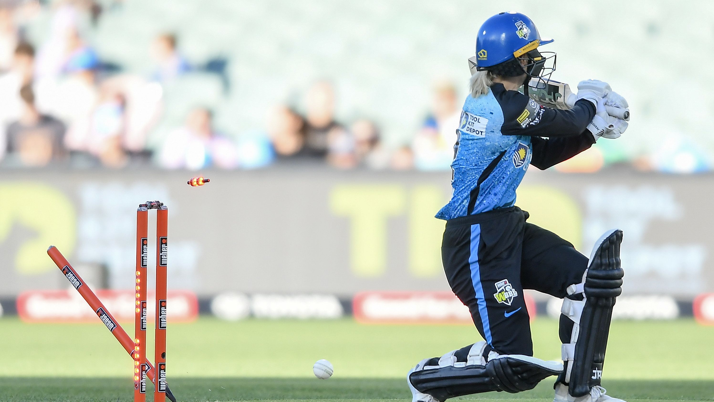 ADELAIDE, AUSTRALIA - DECEMBER 02:  Katie Mack of the Adelaide Strikers bowled by  Nicola Hancock of the Brisbane Heat during the WBBL Final match between Adelaide Strikers and Brisbane Heat at Adelaide Oval, on December 02, 2023, in Adelaide, Australia. (Photo by Mark Brake - CA/Cricket Australia via Getty Images)