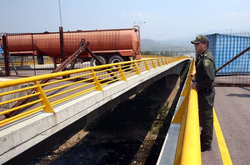 Venezuela bridge blockaded