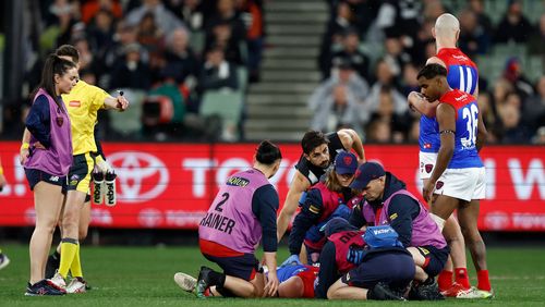 Collingwood Magpies vs Melbourne Demons results, highlights, latest news; Angus Brayshaw stretchered off after Brayden Maynard clash