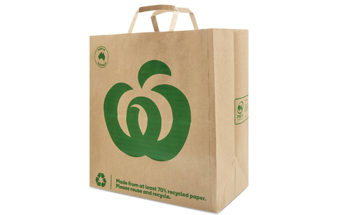 Woolworths has quietly changed the size of its 25c paper bags, outraging shoppers.