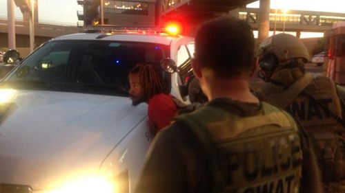 Shooting suspect captured after pursuit through Phoenix airport