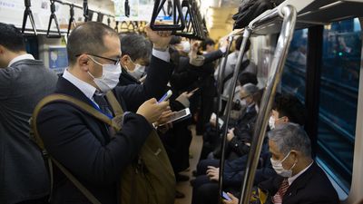 Busy subway in Tokyo