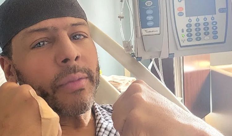 Al B. Sure Confirms Coma & Walks In 1st Photo After Waking Up