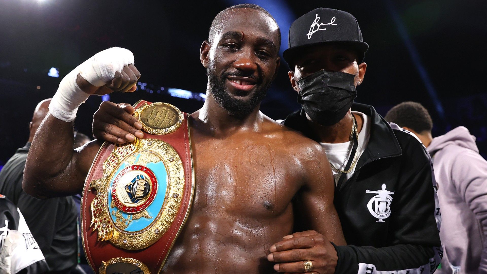 Crawford stops Porter in 10th to keep WBO welterweight title