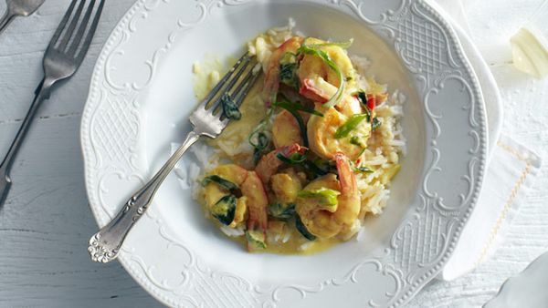 Creamy garlic prawns