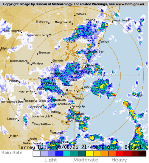 Unfortunately for Sydneysiders craving a little sun, this weekend will most likely bring showers and cloudy skies.﻿