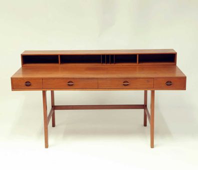 Anthony Bourdain auction: mid century writing desk