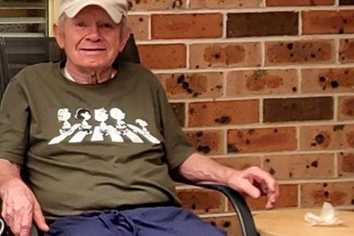 The wife of a 79-year old man with Alzheimer's missing in dense bushland Sydney's north for more than two days ﻿has made an emotional appeal for help.Police are spending a third day searching for Ronald Weaver, who was last seen on Woolcott Avenue, Wahroonga, at 10am on Tuesday. 