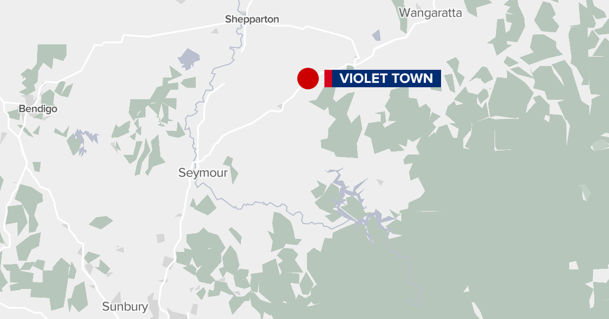 Serious truck crash closes both directions of Hume Highway in Victoria