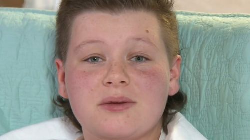 Molly Day, 19 ans, reste à l'hôpital avec un empoisonnement au protoxyde d'azote et son chemin vers la guérison devrait être long.