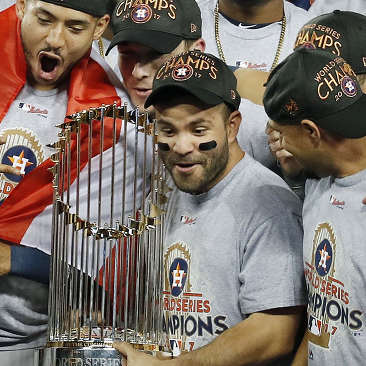 Houston Astros claim first World Series title in Game 7 win over Los  Angeles Dodgers - ABC News