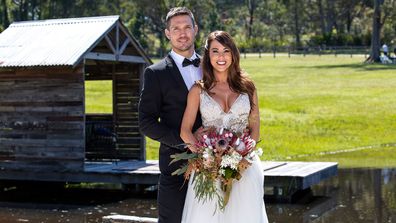 Official pictures from KC and Drew&#x27;s wedding day on MAFS 2020