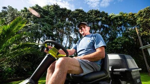 Arthur Whittaker's new ride-on-mower makes mowing the lawns a dream but paying for the machine has turned into a nightmare after he inadvertently paid $2500 more than he should have.