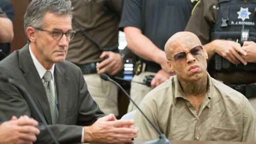 Nikko Jenkins, hapisten önceki cinayetlerinden dolayı serbest bırakılmaması gerektiğini savundu.