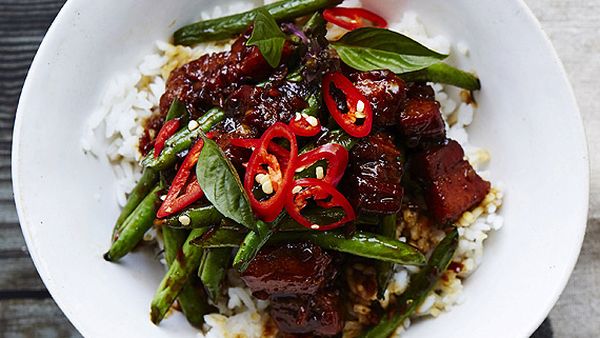 Asian caramel pork with green beans