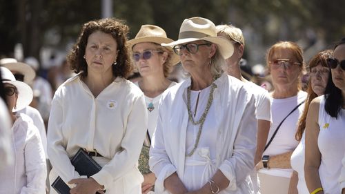 Dr Monique Ryan MP stands by Sam Mostyn The Governor- General of Australia  at a women from all backgrounds, gathering at  Bondi Beach and mark one week since the Chanukah terror attack and honour the victims.