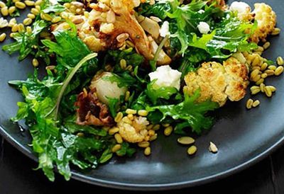 Cauliflower, freekah and goat's cheese salad