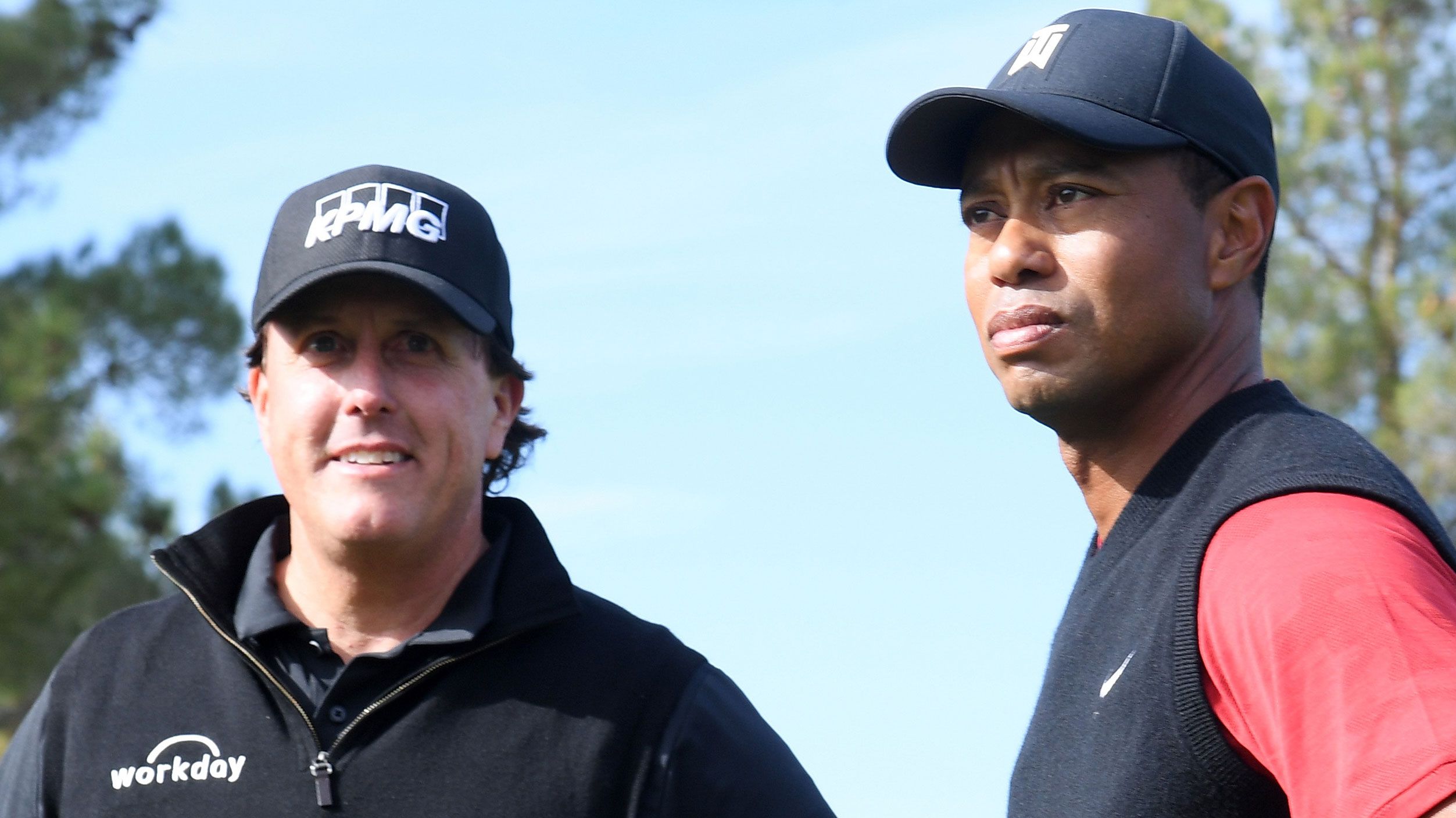 Phil Mickelson makes jibe at Tiger Woods after swing video goes viral