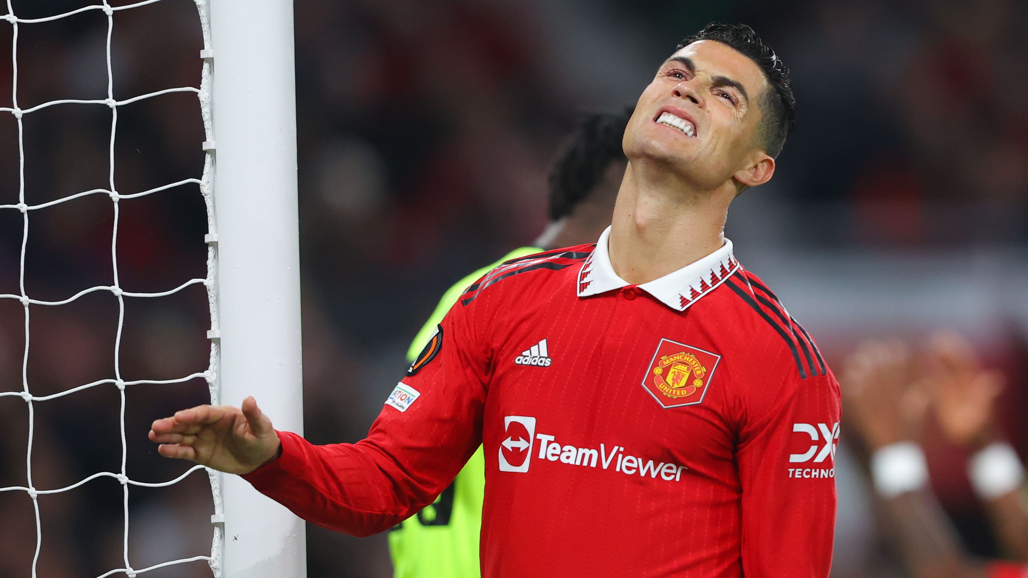 Manchester United must sack Cristiano Ronaldo, says club legend Gary Neville