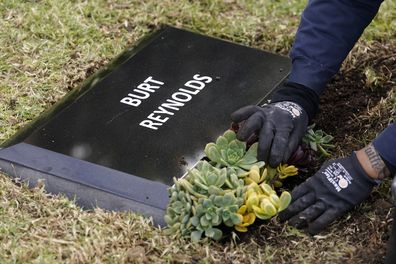 Burt Reynolds, headstone, Hollywood Forever cemetery