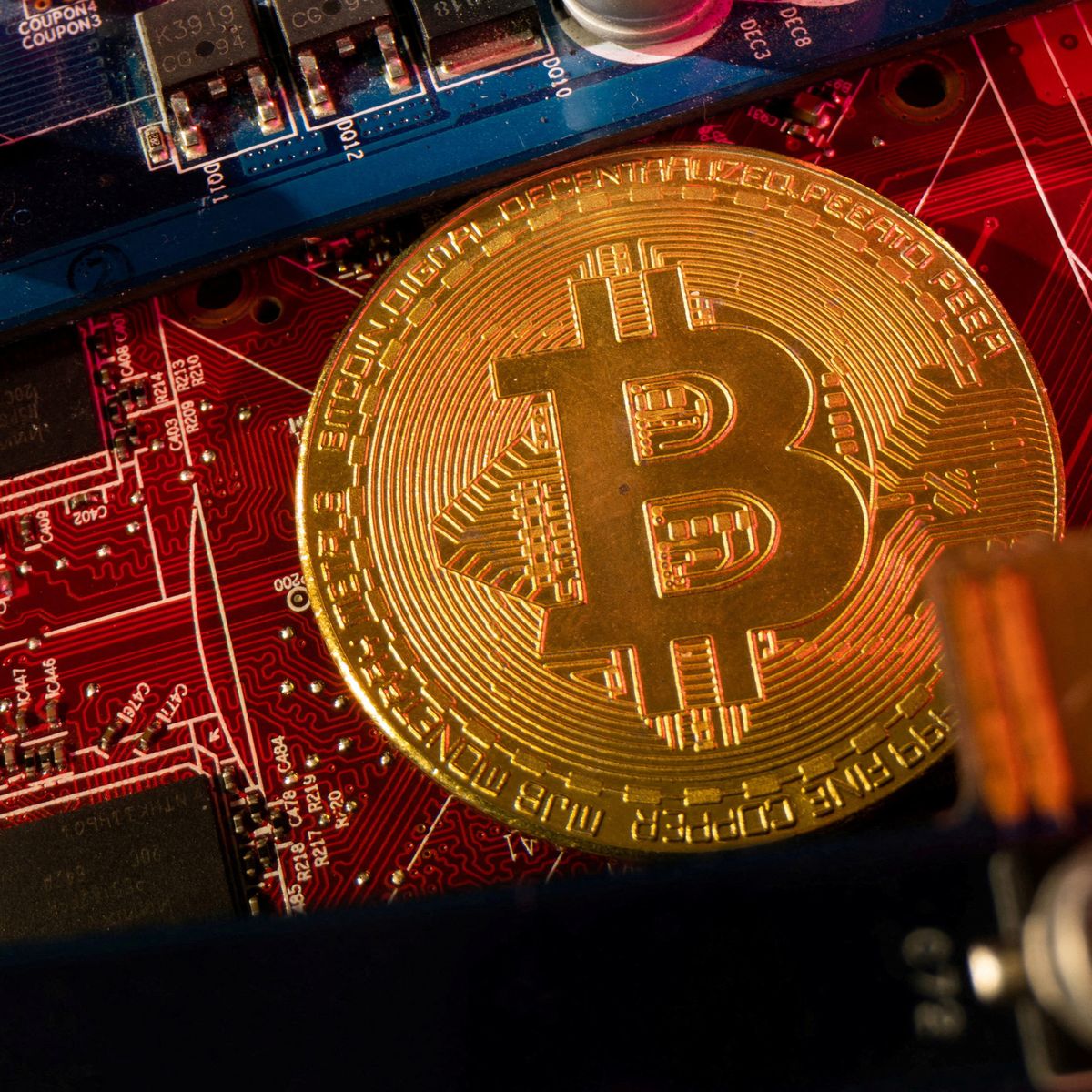 Bitcoin is skyrocketing once again